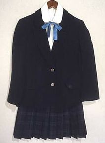 母校の旧式の学生服の画像(学生服に関連した画像)