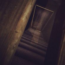 進撃の巨人エレンの家の地下室の画像(地下室に関連した画像)