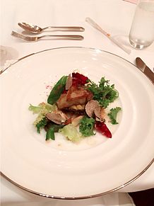 花水木ホテルの豪華な料理の画像(豪華な料理に関連した画像)