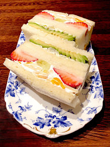 きれいで美味しいサンドウィッチ 銀座千疋屋の画像(サンドウィッチに関連した画像)