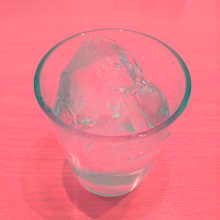 フローラルの精製水の画像(ローラに関連した画像)