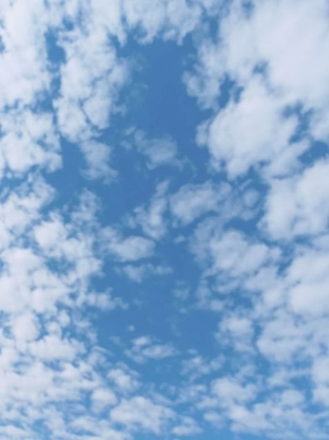 １１月の空2️⃣　綿雲の画像(プリ画像)