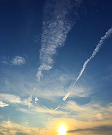 背景 飛行機雲の画像51点 完全無料画像検索のプリ画像 Bygmo