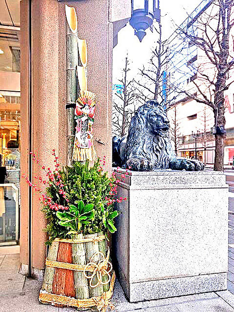 札幌三越のライオン像の画像(プリ画像)