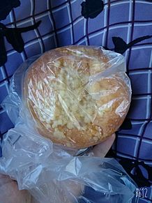 リンドール ミント カスタードクリームパンの画像(カスタードに関連した画像)