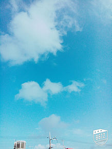 沖縄の空とショッピングモールのミストの画像(ミストに関連した画像)