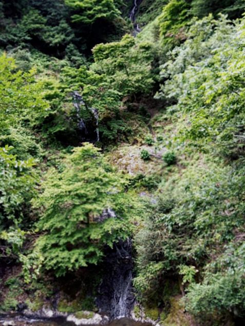 風景　滝　大岩の滝の画像 プリ画像