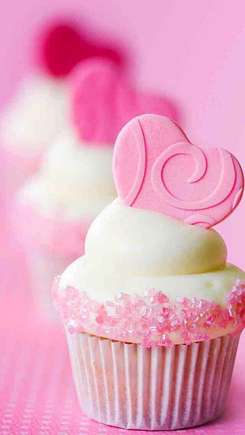 カップケーキ ハート 桃色 ピンクの画像(プリ画像)