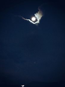 月 プリ画像
