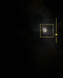 黒 背景 シンプル 月 満月 病みの画像(満月に関連した画像)