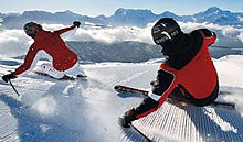 雪のアルプスをテルメ(温泉)から眺めるの画像(スイスに関連した画像)