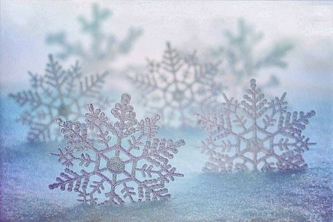 雪の結晶 幻想的 素材 背景 壁紙 完全無料画像検索のプリ画像 Bygmo
