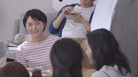 新垣結衣　アサヒ飲料CM　十六茶W　ホームパーティー　メイキングの画像(プリ画像)