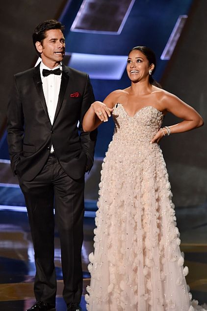 Emmys2015 John Stamos Gina Rodriguezの画像 プリ画像