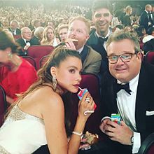 Emmys2016 Sofia Vergara Eric Stonestreet Jesse Tyler Ferguson Justi n Mikitaの画像(エミー賞2016に関連した画像)