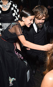 Emmys2016 Millie Bobby Brown Peter Dinklageの画像(エミー賞2016に関連した画像)