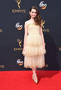 Emmys2016 Emily Robinsonの画像(エミー賞2016に関連した画像)