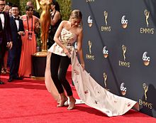 Emmys2016 Sarah Hylandの画像(エミー賞2016に関連した画像)