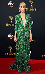 Emmys2016 Sarah Paulsonの画像(SarahPaulsonに関連した画像)