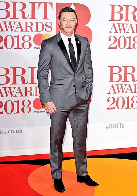 BRITs2018 Luke Evansの画像 プリ画像
