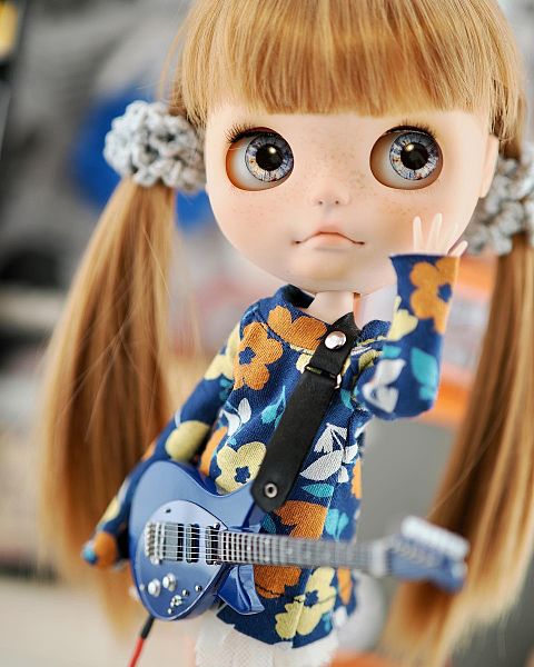 ブライス　ギター女子の画像(プリ画像)