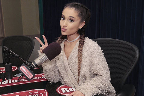Ariana in AMP radioの画像(プリ画像)