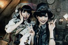 AKB48　柏木由紀&渡辺麻友の画像(tower recordsに関連した画像)