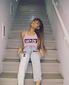 Ariana Grande プリ画像