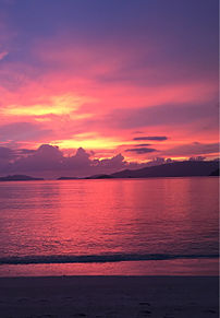 夕陽が宇宙に溶けて紫に染まるの画像(夕陽に関連した画像)