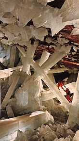 Crystal Caveの画像(水晶に関連した画像)