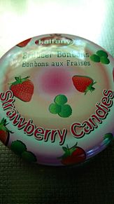 キャンディ缶×ストロベリーの画像(食器に関連した画像)