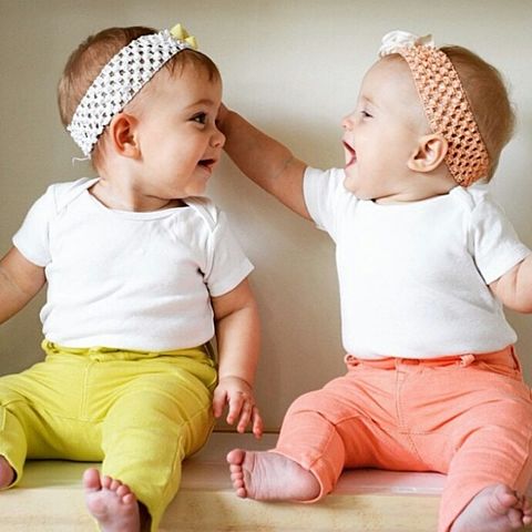 外国人 双子 赤ちゃんの画像点 完全無料画像検索のプリ画像 Bygmo