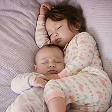 外国人 赤ちゃん 寝顔の画像39点 完全無料画像検索のプリ画像 Bygmo