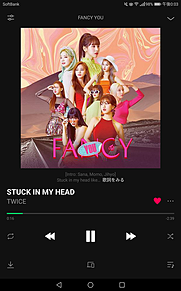 TWICE　〜STUCK IN MY HEAD〜　音楽アプリ風の画像(Inに関連した画像)