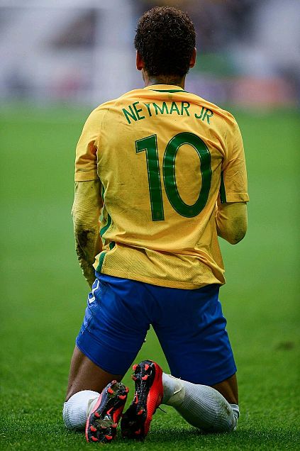 サッカー ブラジル代表の画像70点 完全無料画像検索のプリ画像 Bygmo