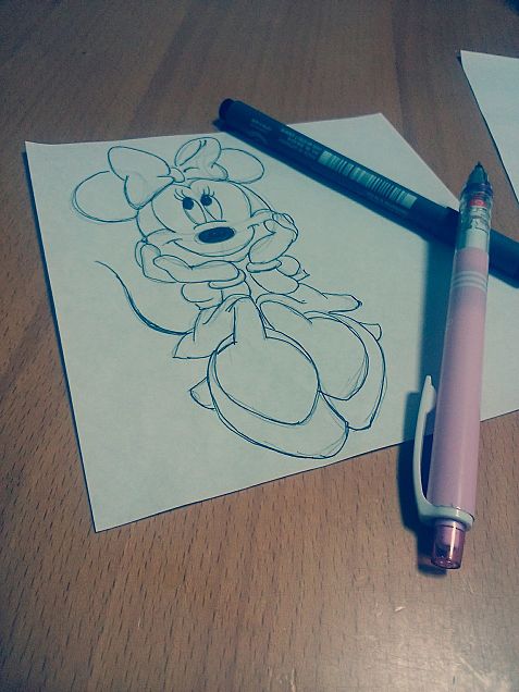 Minnie Mouse  描いてみましたの画像(プリ画像)