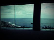 窓と海 プリ画像