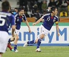 サッカー　アジアカップ　日本代表　長谷部誠　松井大輔　長友佑都の画像(長友に関連した画像)