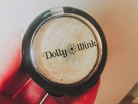 DollyWink クリームアイシャドウⅡ01の画像 プリ画像