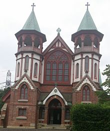 城のような教会の画像(教会に関連した画像)