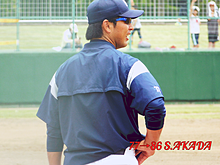 笑顔が素敵なイケメンコーチの画像(埼玉西武ライオンズに関連した画像)