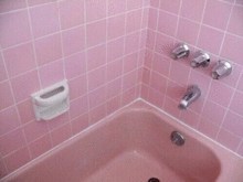 pink bathtubの画像(浴室に関連した画像)