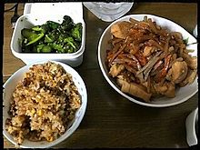 青かっぱ　炒飯　鶏肉と人参とゴボウの煮物の画像(鶏肉 煮物に関連した画像)