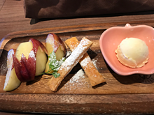 野菜を食べるハンバーグ屋さん　りんご　バニラアイス　柏の画像(りんごに関連した画像)