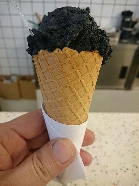 アイスクリーム、ブラックチェリーの画像(プリ画像)