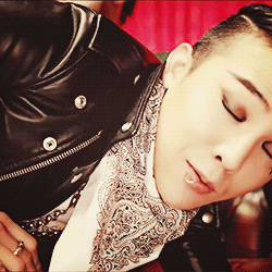 BIGBANG ジヨン gifの画像(プリ画像)