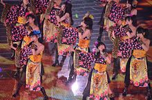 AKB48グループコンサート NMB48曲：HA!を歌うさや姉達 プリ画像